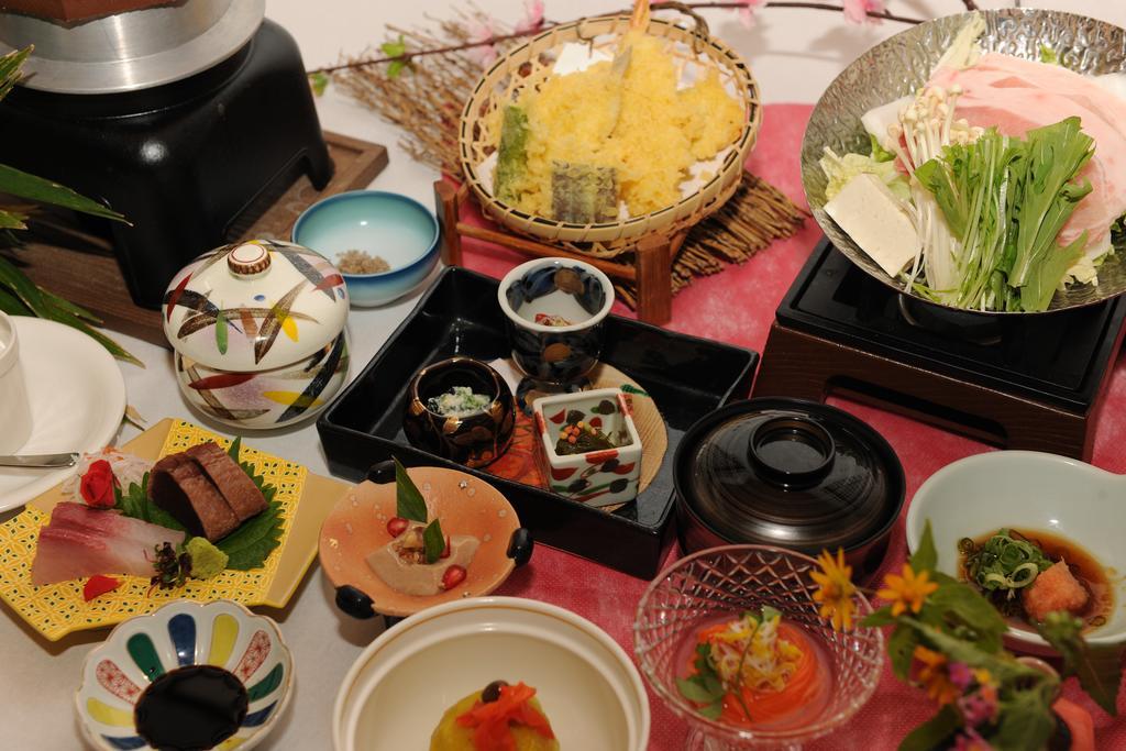 Kikuchi Grand Hotel Buitenkant foto