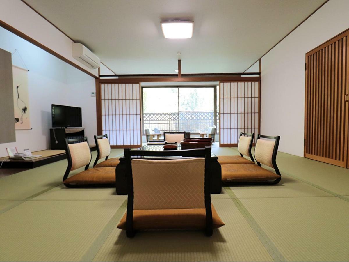 Kikuchi Grand Hotel Buitenkant foto